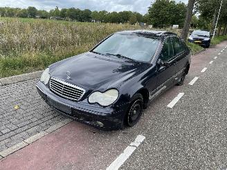 Mercedes C-klasse 220 cdI picture 2