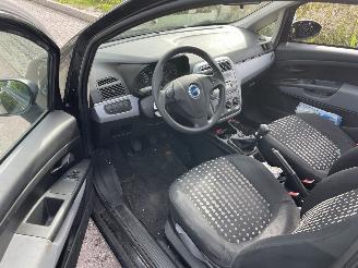 Fiat Punto 1.2 Grande Punto picture 5