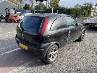 Opel Corsa -C 1.0-12V picture 3