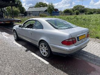 Mercedes CLK 2.0 - 16V Coupe picture 4