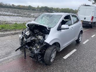 Kia Picanto 1.0 Dpi picture 2