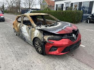 demontáž osobní automobily Renault Clio 1.0 TCe 2022/1
