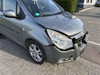 Opel Agila 1.0-12V picture 7