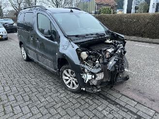 Autoverwertung Peugeot Partner 1.2-12V 2018/5