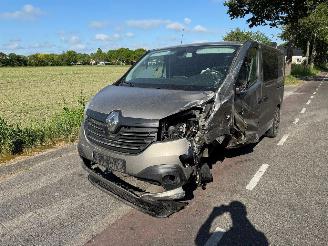 Renault Trafic 1.6 DCi  INVALIDE BUS picture 2