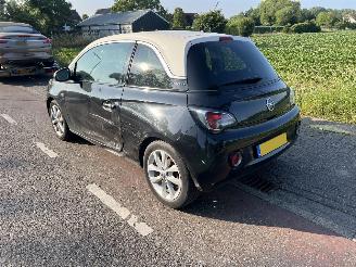 Opel Adam 1.0-12V Turbo Jam Fav picture 4