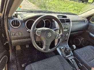 Suzuki Grand-vitara 2.0 16V picture 5