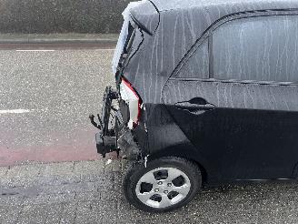 Kia Picanto 1.2-16V picture 8