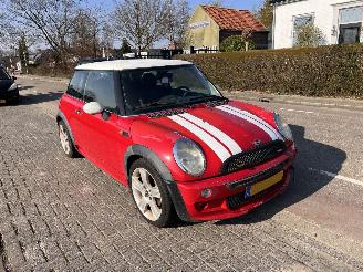Unfallwagen Mini Mini 1.6-16V Cooper 2002/6