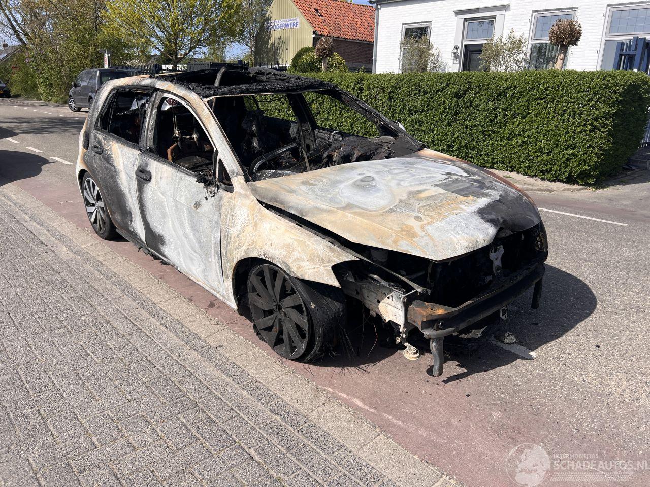 Volkswagen Golf 2.0 GTD