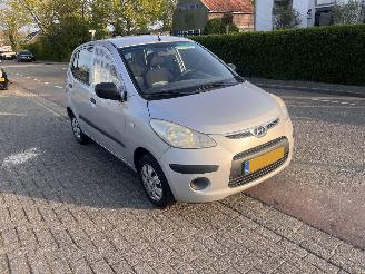 Unfallwagen Hyundai I-10 1.1-12 v 2010/6