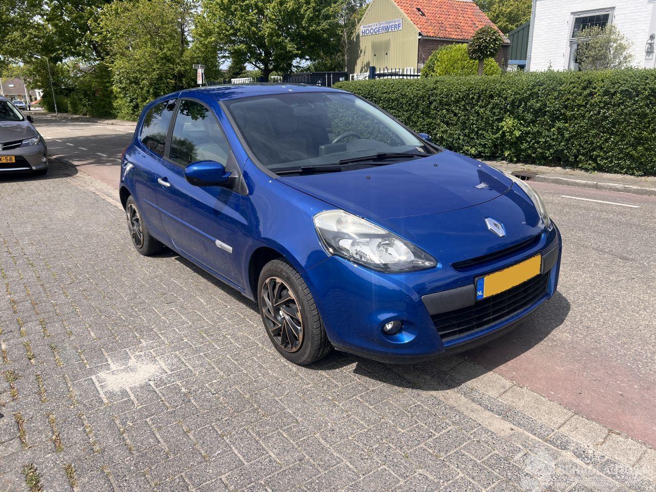 Renault Clio 1.2-16v