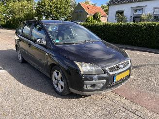 Unfallwagen Ford Focus 1.8 TDCi 16V Combi 2007/5