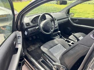 Mercedes A-klasse A-150 3 drs picture 5