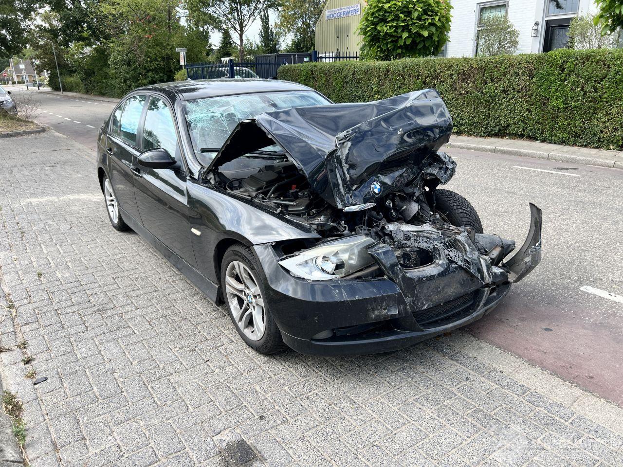 BMW 3-serie 318i