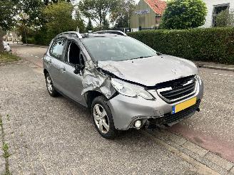 Sloopauto Peugeot 2008 1.2-12V 2015/6