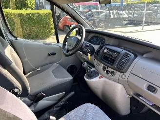 Renault Trafic 1.9 dCi picture 10