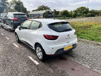 Renault Clio 0.9 TCe Expression picture 4