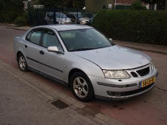 krockskadad bil auto Saab 9-3 2.2 TiD 16_V (D45) 2002/11