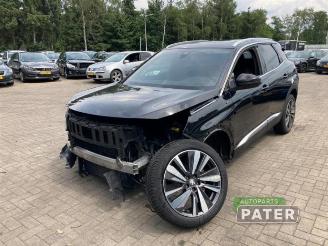 Salvage car Peugeot 3008 3008 II (M4/MC/MJ/MR), MPV, 2016 1.2 12V e-THP PureTech 130 2020/1
