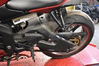 Yamaha YZF - R6  picture 7
