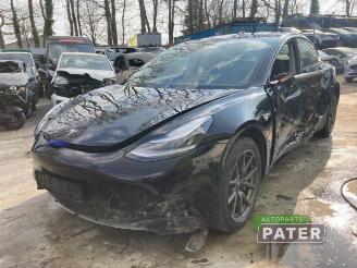 Uttjänta bilar auto Tesla Model 3  2019/11