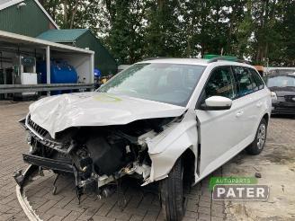 Démontage voiture Skoda Fabia Fabia III Combi (NJ5), Combi 5-drs, 2014 / 2022 1.4 TDI 16V 90 Greentech 2015/12
