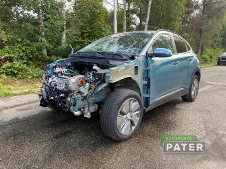 Salvage car Hyundai Kona Kona (OS), SUV, 2017 / 2023 39 kWh 2019/12