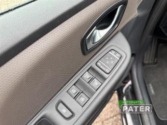 Renault Clio Clio IV (5R), Hatchback 5-drs, 2012 / 2021 0.9 Energy TCE 90 12V picture 15