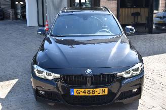 BMW 3-serie 318i Touring M Sport picture 2