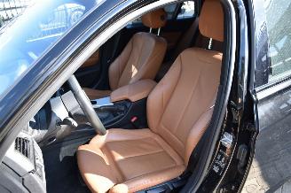 BMW 3-serie 318i Touring M Sport picture 12
