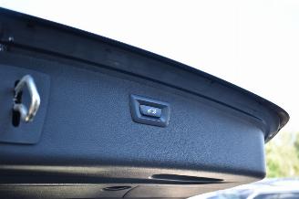 BMW 3-serie 318i Touring M Sport picture 23