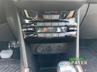 Peugeot 2008 2008 (CU), MPV, 2013 / 2019 1.2 Vti 12V PureTech 82 picture 13