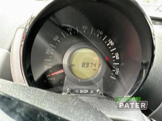 Peugeot 108 108, Hatchback, 2014 1.0 12V VVT-i picture 18