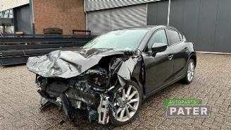 Salvage car Mazda 3 3 (BM/BN), Hatchback, 2013 / 2019 2.0 SkyActiv-G 165 16V 2018/3