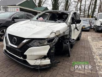 Damaged car Nissan Qashqai Qashqai (J11), SUV, 2013 1.2 DIG-T 16V 2018/7