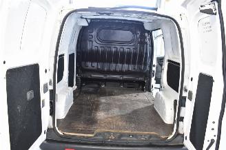 Nissan NV 200  picture 15
