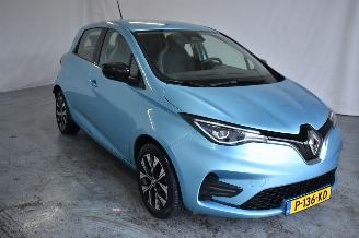 damaged passenger cars Renault Zoé R110 Life Carshare 52Kwh 2022/2