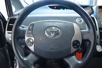 Toyota Prius 1.5 VVT-i picture 19