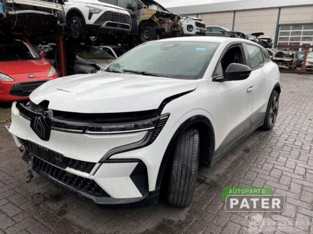 Renault Mégane Megane E-Tech (RCB), SUV, 2021 EV60