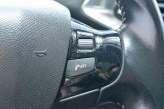 Peugeot 308 1.2 PureTech Style picture 23