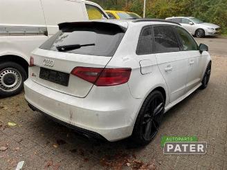 Audi S3 S3 Sportback (8VA/8VF), Hatchback 5-drs, 2012 / 2020 2.0 T FSI 16V picture 3