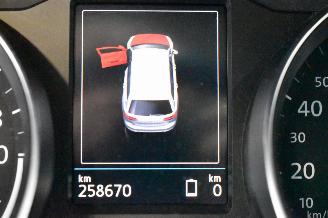 Volkswagen Passat  picture 17