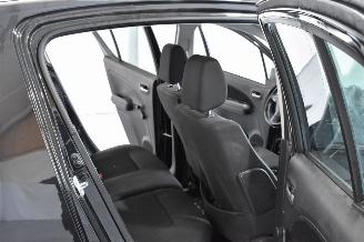 Suzuki Splash 1.0 VVT Excl. EASSS picture 13