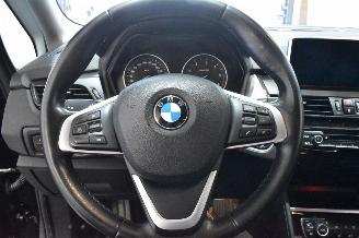BMW 2-serie 216d Cent.Hi.Ex. 7p. picture 22