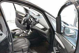 BMW 2-serie 216d Cent.Hi.Ex. 7p. picture 14