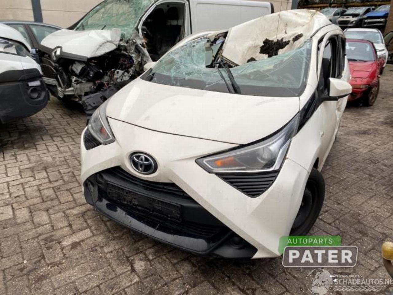 Toyota Aygo Aygo (B40), Hatchback, 2014 1.0 12V VVT-i
