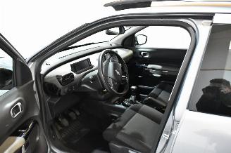 Citroën C4 cactus 1.2 PT Business picture 23
