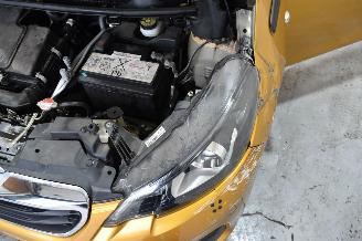 Peugeot 108 e-VTi Active picture 11