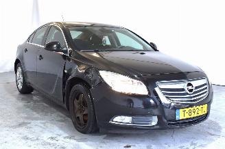 Damaged car Opel Insignia 2.0 CDTI Edition 2009/8